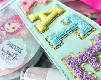 Bolsa De Maquillaje Narwey Con Inicial Morada Personalizada, Letra F - Venta Internacional  Mkp 27712270
