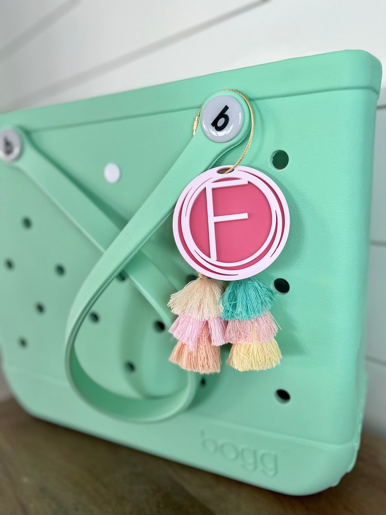 Personalized Name Bag Charm | Name Beach Tote Tag | Cursive Name Inside Overlapping Rings Tassel | Acrylic Name Keychain | Bogg Bag Tassel image 4