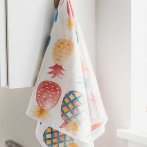 Funny Kitchen Tea Towel Pineapples - Flour Sack Towel - cute dish towel - New Home Gift - Cute Gift - fun Gift - beach - fruit