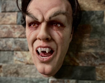 Max The Head Vampire 1.1 silicone wall-hanger