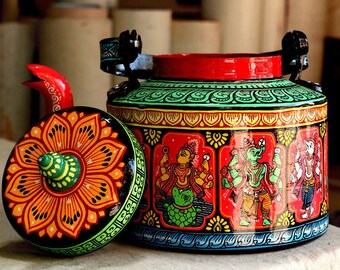 Pattachitra kettle | Etsy