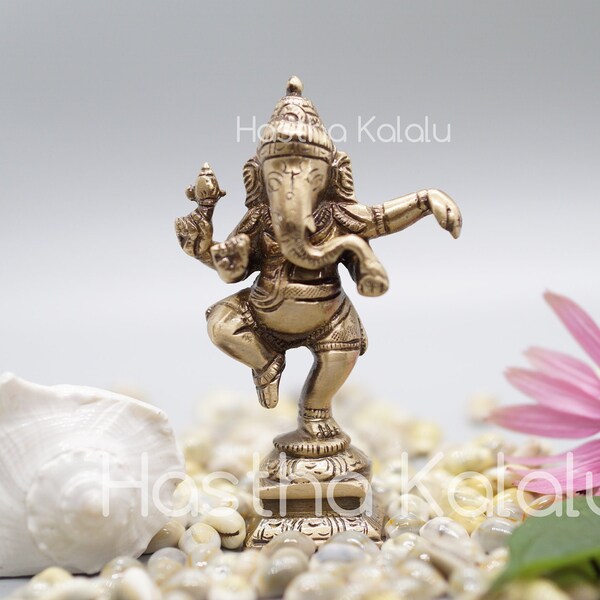 Brass Dancing Lord Ganesha Antique Showpiece I Ganesha Musician Idol, House warming Gift I Ganesha Dancing Figurine