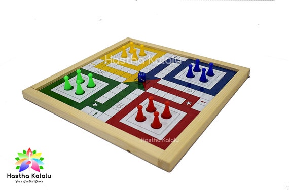 Ludo - Snakes & Ladders - Board Game - Foldable - with 4 Colours and 1 Dice