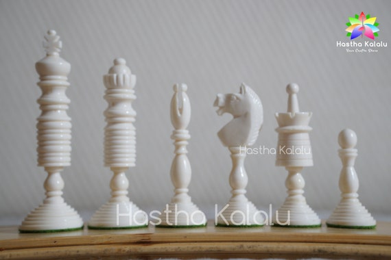 4.6″ Antique Pre-Staunton English Chess Set - Camel Bone- Ivory White