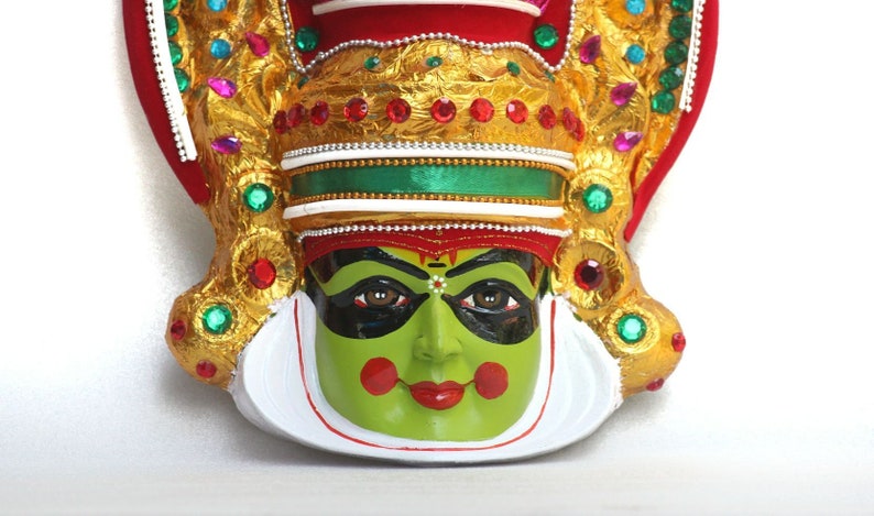 Kathakali Mask Wall Hanging in Fibre Kerala Crafts Handmade Crafts Navaratri Golu Bommala Kolovu image 3