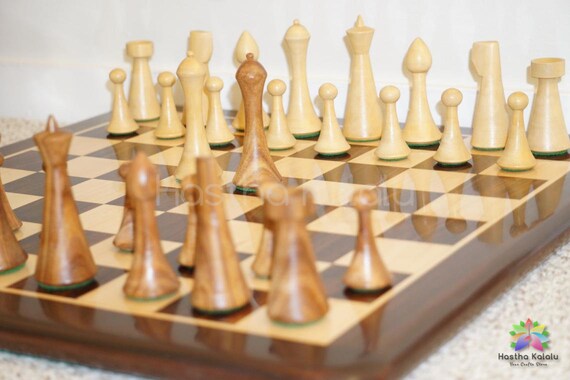 Stylish Chess Set Pieces Modeled After Iconic NYC Architecture