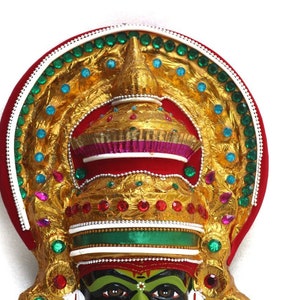 Kathakali Mask Wall Hanging in Fibre Kerala Crafts Handmade Crafts Navaratri Golu Bommala Kolovu image 2