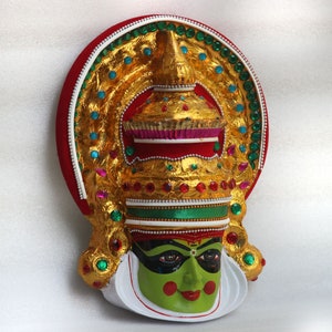 Kathakali Mask Wall Hanging in Fibre Kerala Crafts Handmade Crafts Navaratri Golu Bommala Kolovu image 5