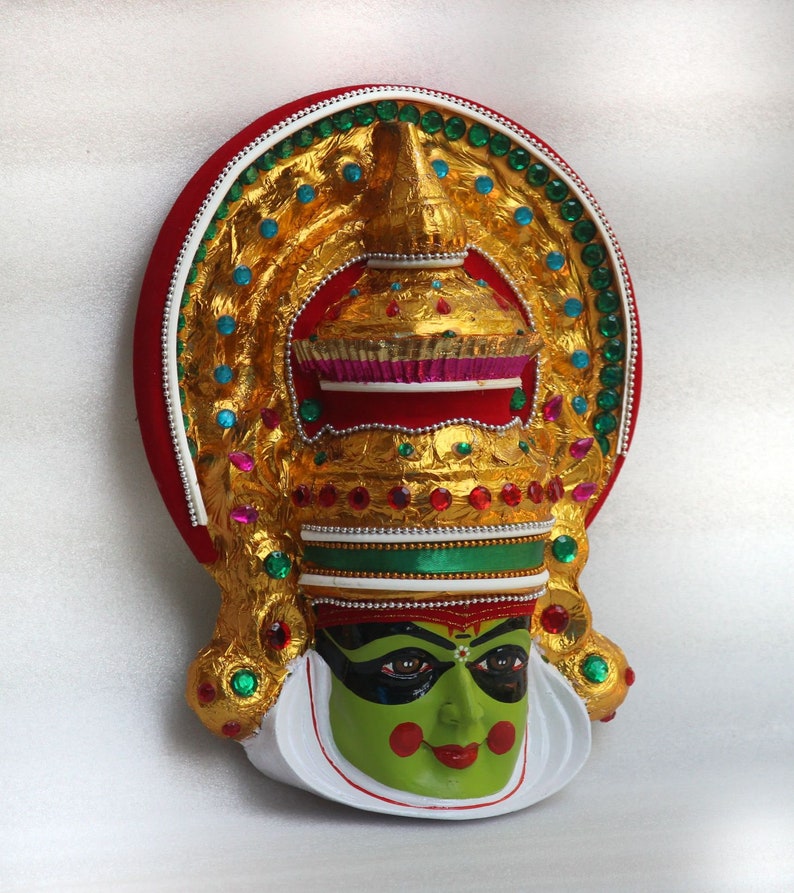 Kathakali Mask Wall Hanging in Fibre Kerala Crafts Handmade Crafts Navaratri Golu Bommala Kolovu image 5