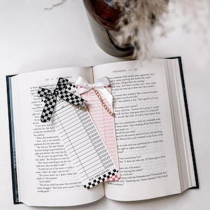 Segnalibro con tessera della biblioteca / Segnalibro fatto a mano / Segnalibro a scacchi / Accessori estetici per libri / Regalo per lettori / Regalo per amanti dei libri