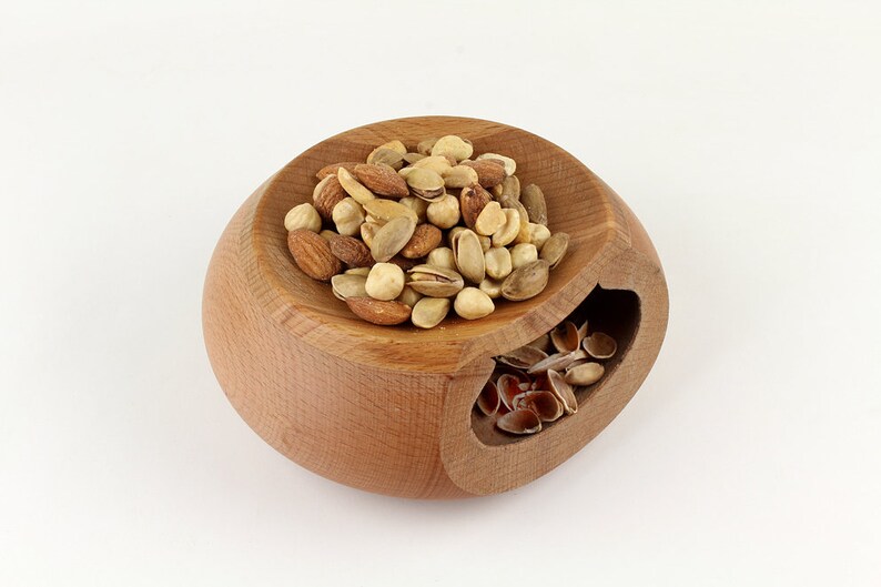 sch�ssel f�r n�sse