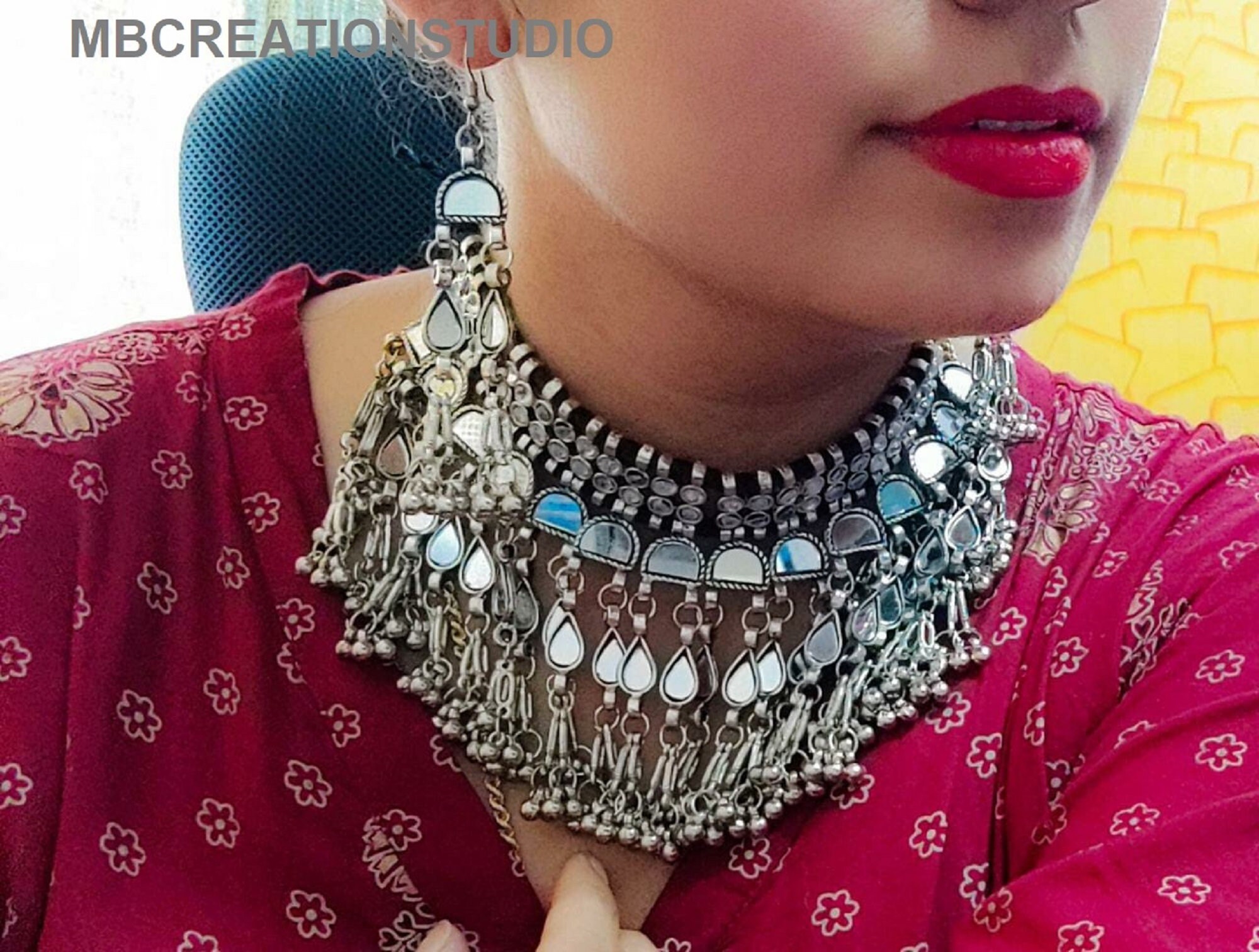 Black metal jewellery with price deals