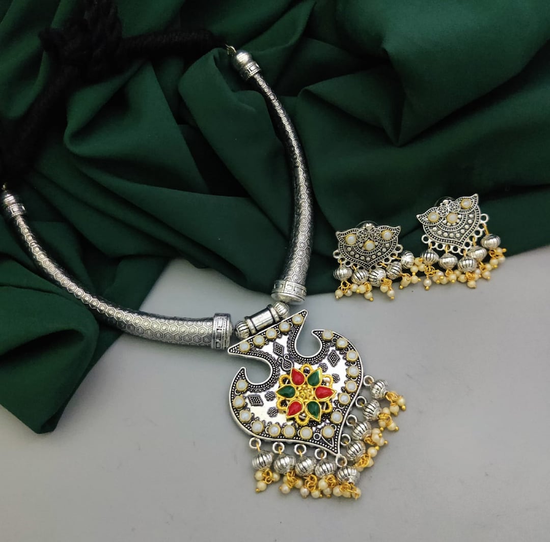 Fusion Hasli Jewelry Set Silver Oxidised Husli Necklace and