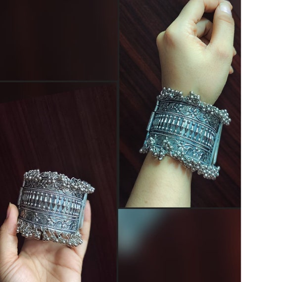 Buy LAIDA Silver Oxidized Ghungroo Bracelet online