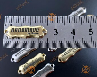 手作りの金属製ラベル、カスタム衣料品タグ、パーソナライズされたブランドラベルを大量注文可能 - 最低注文数30個