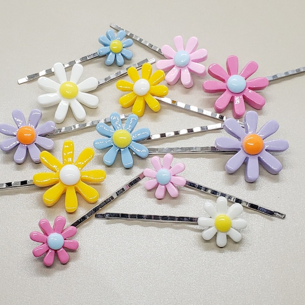 Retro Groovy Pastel Daisy Hair Pins | Flower Hair Pins | Set of 4 | Hair Pin Set | Decorative Hair Pins | Daisy Lover Hair Gift