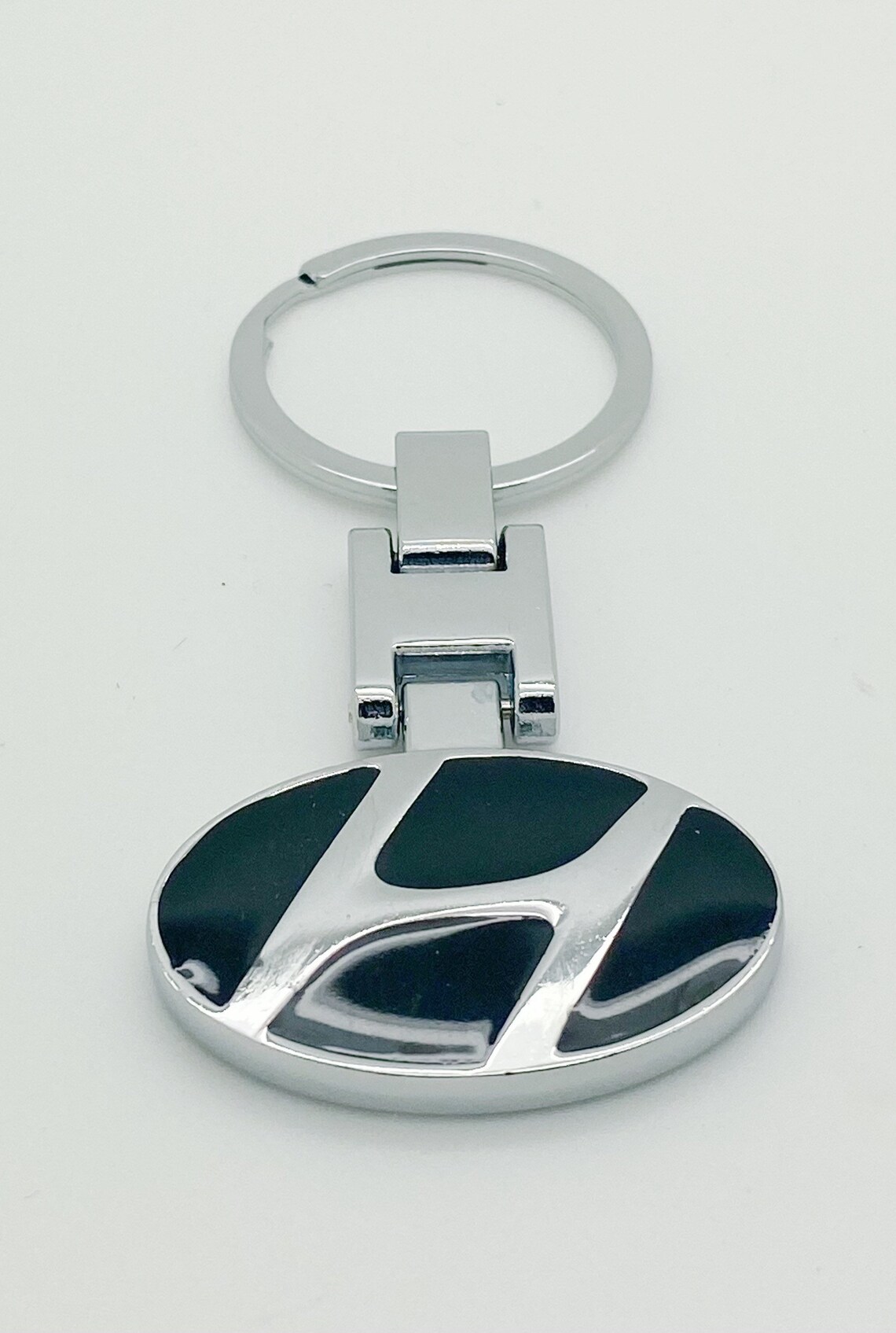 Hyundai Black Logo Emblem Car Key Ring Santa Fe Tucson i20 i10 | Etsy