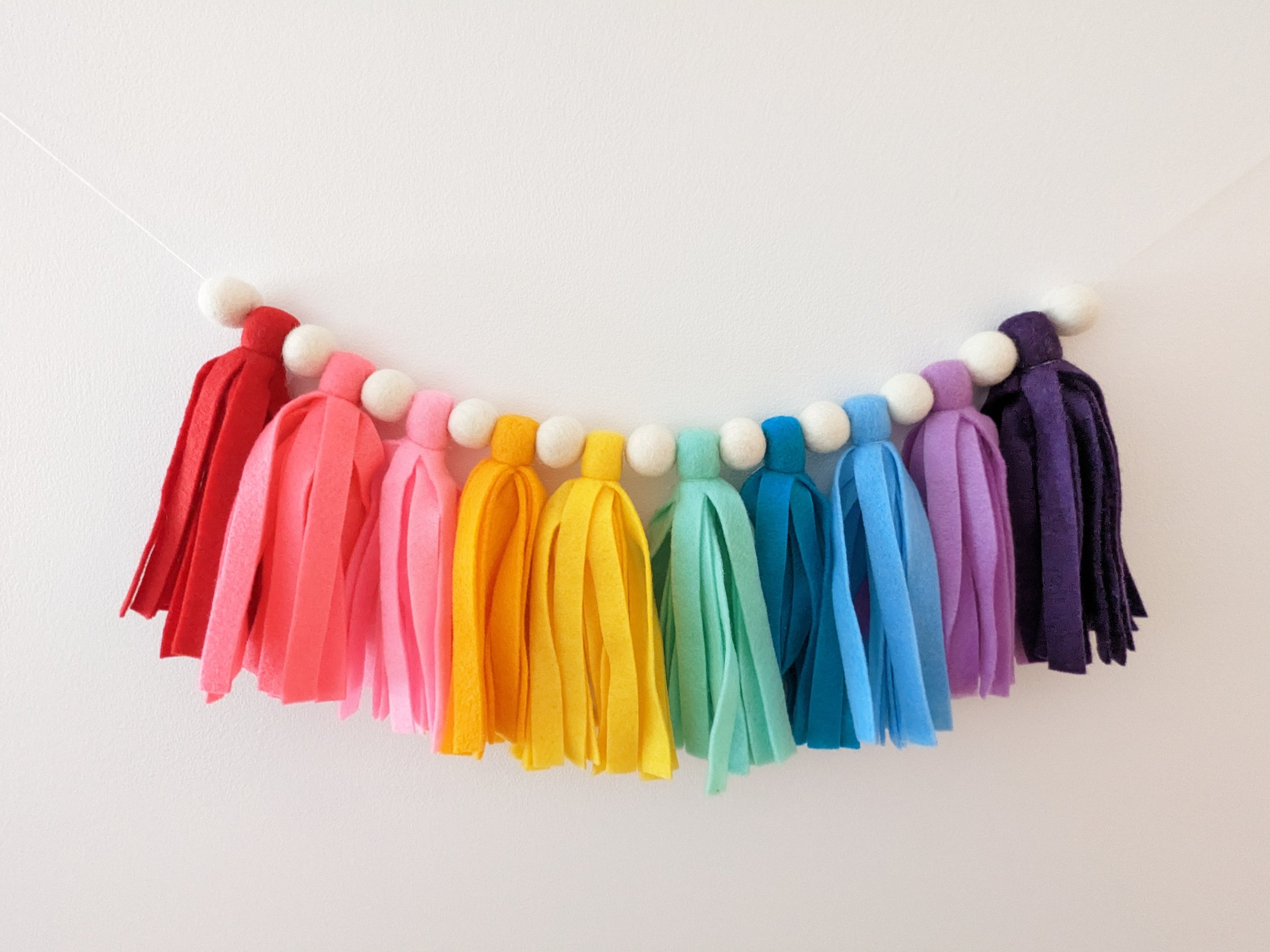 Rainbow Tassel garland for high chair made with felt, first birthday decor, RAINBOW birthday decoration