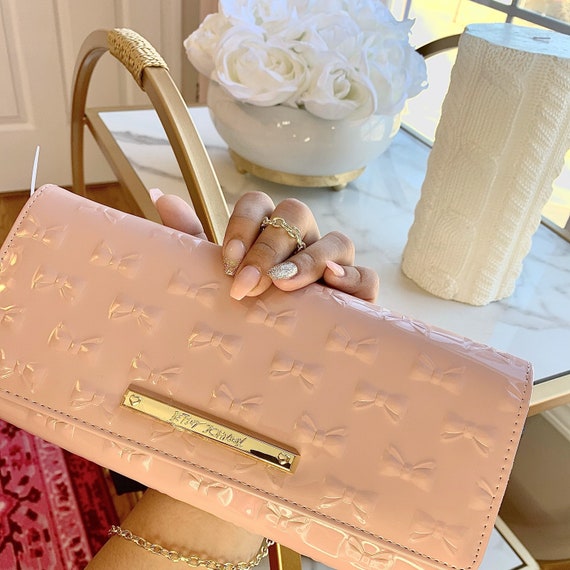 Betsy Johnson Blush Bow Clutch/Crossbody w/gold st
