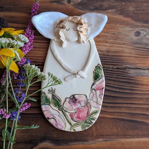 Ceramic Angel with flower, handmade sculpture, clay wall figure, wall hanging, art ceramic, Guardian angel, flower angel, gift, rose, roses