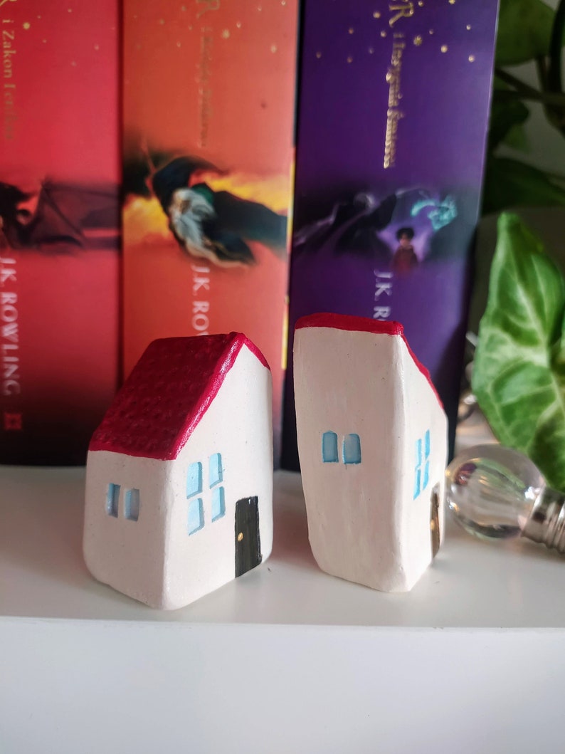 Miniature houses, ceramic tiny little house figurine, hut figure, handmade clay decoration, little village house, mini house, ceramic house image 6