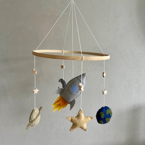 Outer space baby mobile | space decor | nursery decor | cot mobile | boys nursery