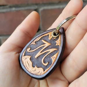 Custom Handmade Leather Keychains / Personalized Keychain with Initial / Tooled Leather Keychain / Carved Leather Keychain / Carving