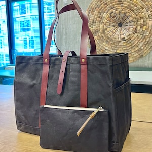 Tote bag with zipper, Leather Handle handBag, Everyday shoulder bag with multiple pockets, Heavy Duty bag, laptop bag in black, Gift for Her