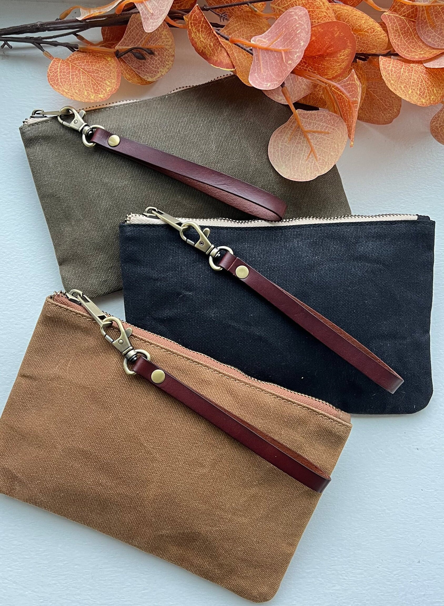 Waxed Canvas Zipper Pouch, Black Clutch With Zipper, Waxed Canvas Purse, Wallet with Strap, Wristlet Bag, Travel Wallet , Small Wallet, Gift