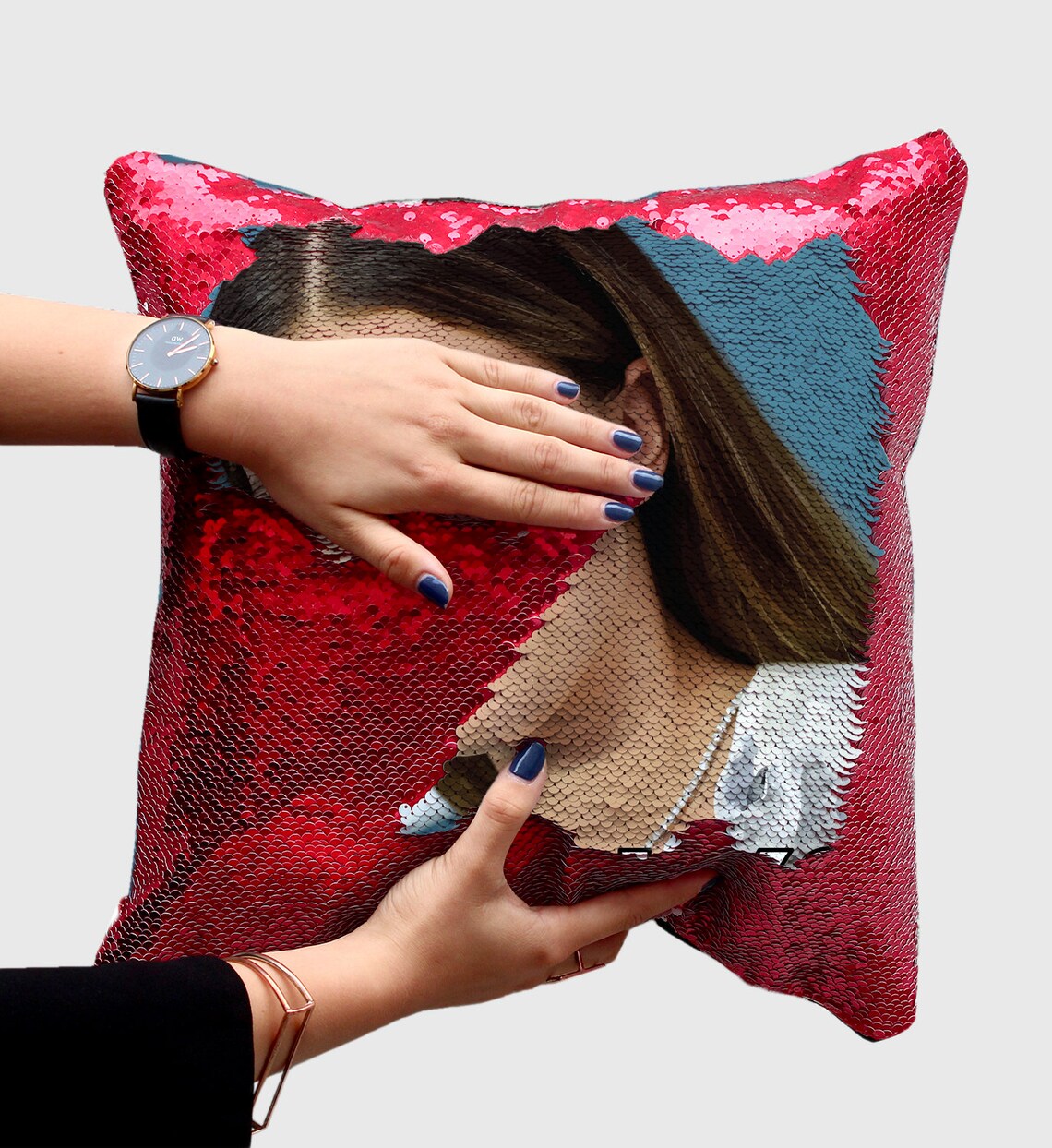 Millie Actress Bobby Brown Pillow Magic Pillow Cushion Cover | Etsy