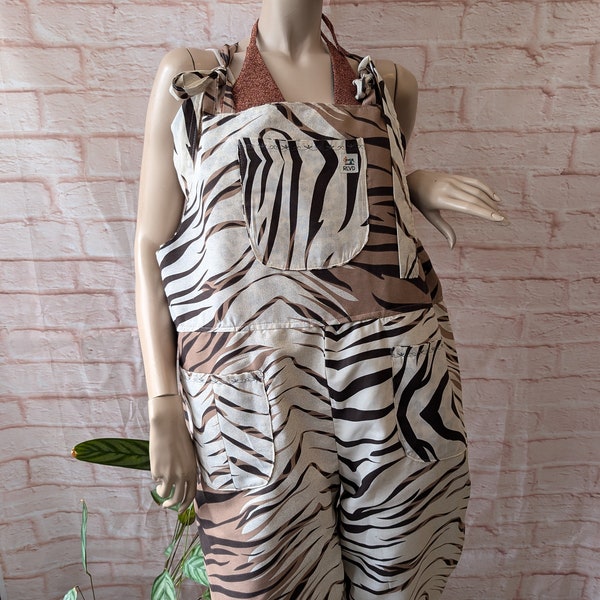 Tuinbroek maat 16-18/XL, wijde tuinbroek met tijgerprint, tuinbroek met tijgerprint, tuinbroek met dierenprint, duurzame modetuinbroek.