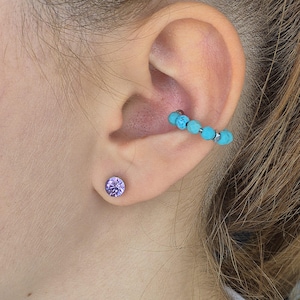 Ear Cuff aus Türkis Edelstein, goldene Ohrmanschette, Stapelringe Perlen, Ohrschmuck für Ohrmuschel, Ohrklemme, Ohrklammer