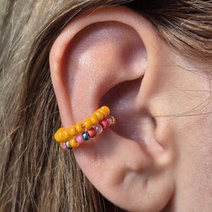 Ear Cuff bunt, enganliegende Ohrringe, Stapelringe aus Perlen, Ohrschmuck für Ohrmuschel, Ohrklemme,  Ohrklammer gold, Knorpelohrringe
