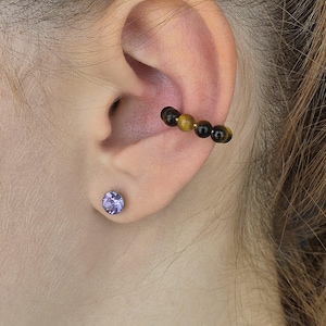 Ear Cuff aus Tigerauge Edelstein, goldene Ohrmanschette, Stapelringe Perlen, Ohrschmuck Ohrmuschel, Ohrklemme, Ohrklammer