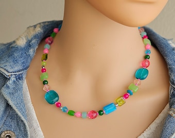 bunte Perlenkette, bunte Kette, kurze Kette, Hippiekette für Layering, Halskette ohne Anhänger, klassische Perlenkette, Halskette multicolor