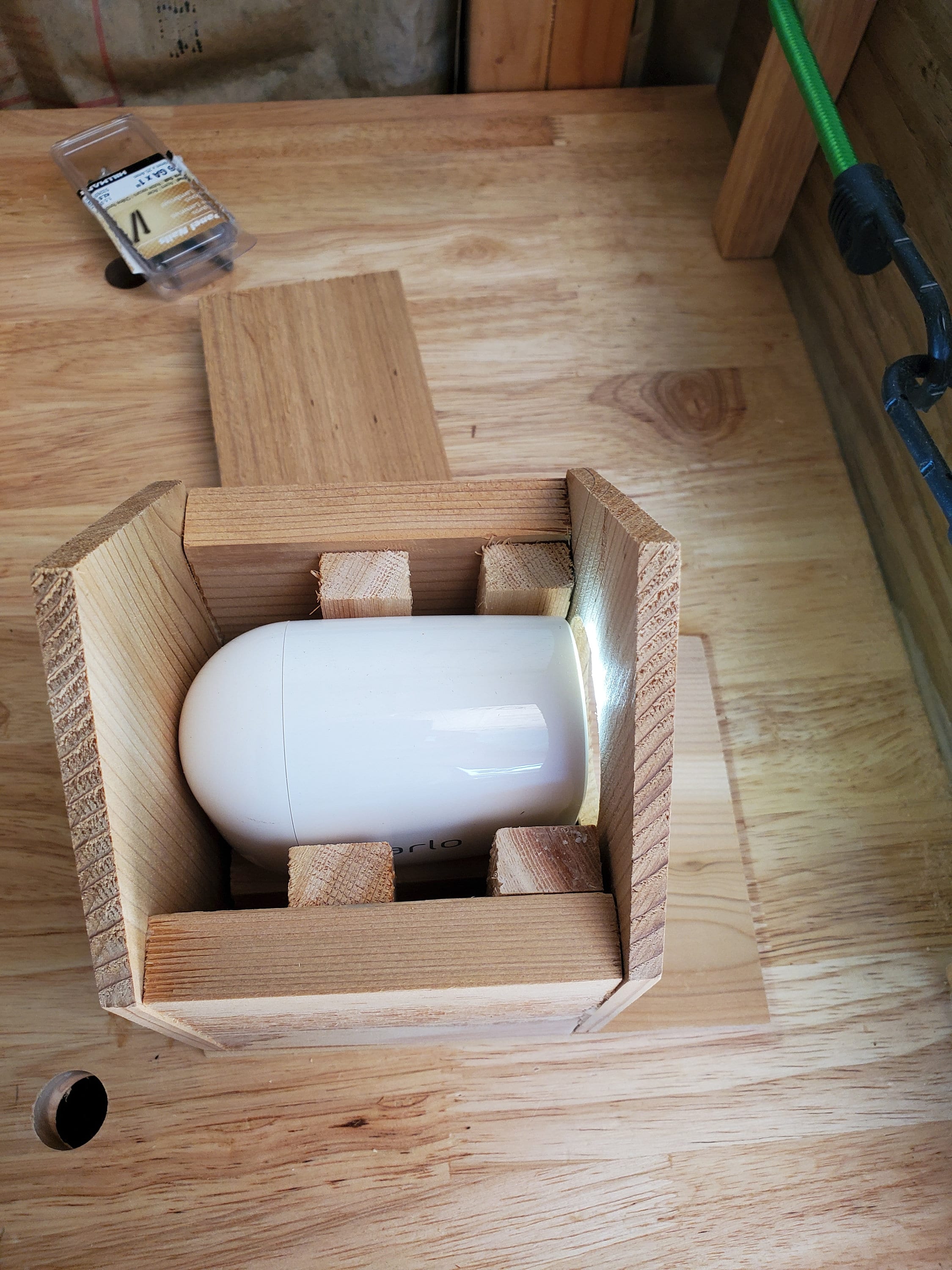 arlo camera hidden