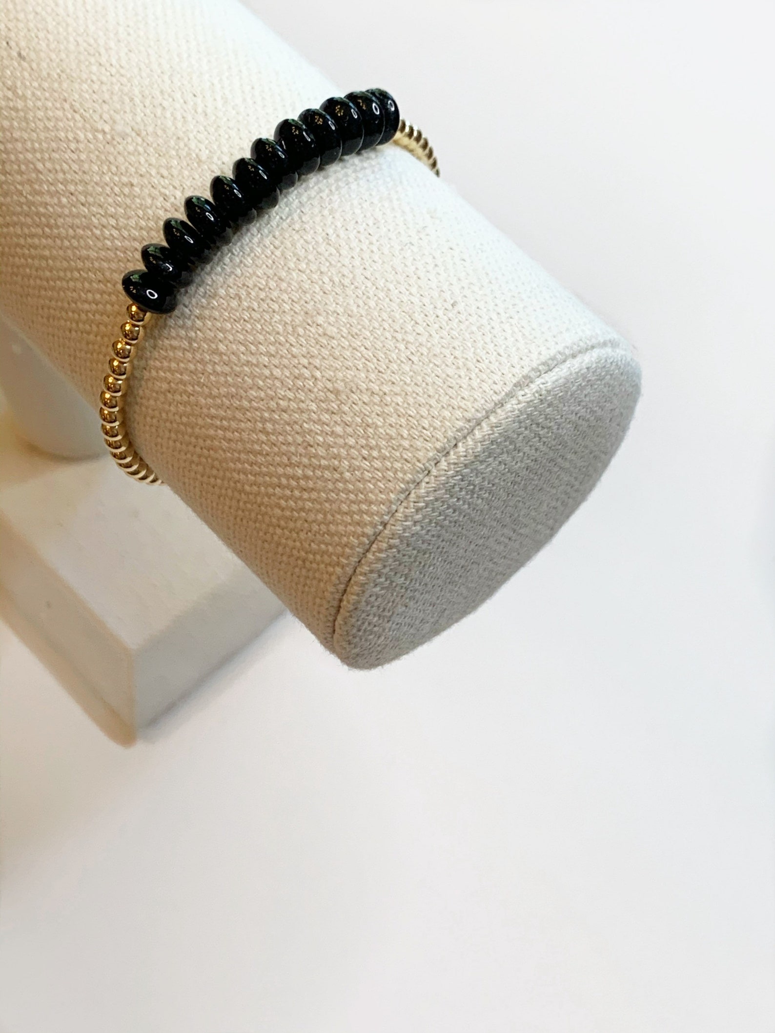 BLACK & GOLD SINGLE: Beaded Bracelet 14k Gold Filled | Etsy