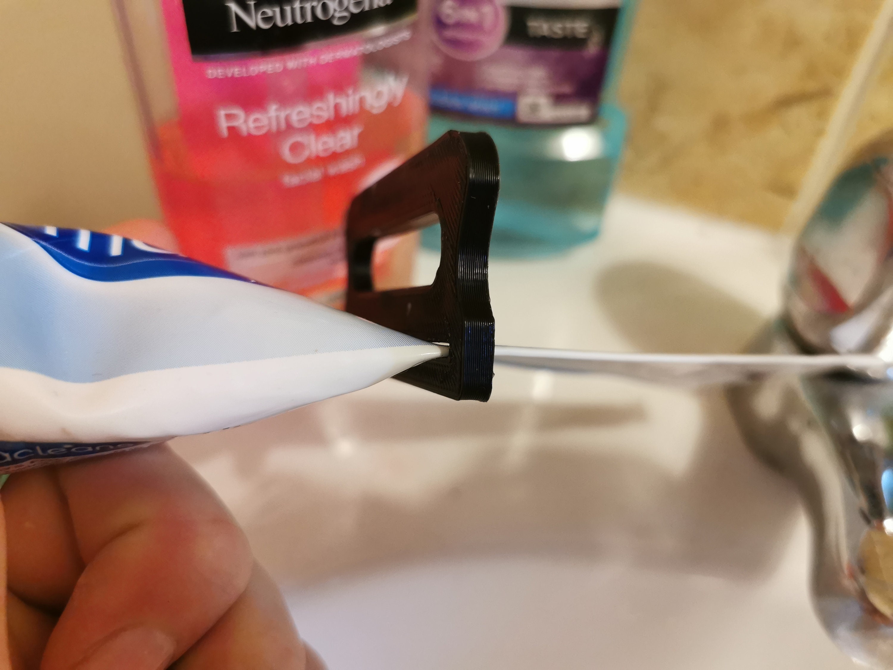 Easy to use toothpaste squeezer Etsy