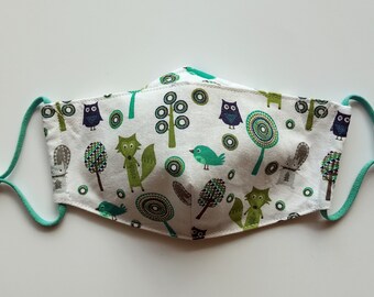 Woodland wildlife mask - Cotton, fitted, reusable - Triple layers - Polypropylene filter - Adjustable ear loops - Made in Canada
