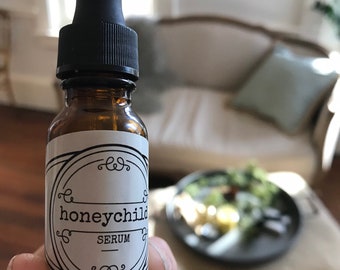 Queen bee face serum