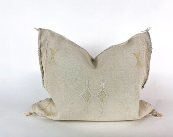 Cactus Silk Pillow |Repurposed Sabra Rug Cactus Silk Throw Pillow Cover | Accent Pillow Cover | Moroccan Decor | linen cream