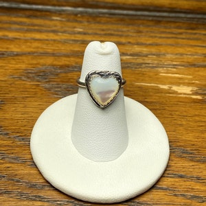 Heart Ring Mother Of Pearl/Mother Pearl Ring/Heart Ring/Handmade Jewelry/for her/Minimalist Ring/Dainty Heart/Nacre Shell Ring/Valentine Day