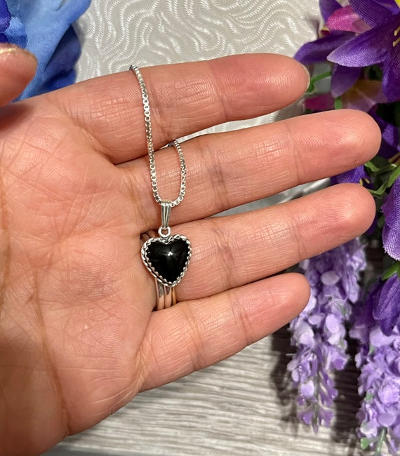 Black stone cheap heart necklace