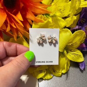 Mother pearl Bee Stud Earrings/pearl Studs/dainty mother pearl stone earrings/ Tiny shell stud earrings/.925 Sterling Silver/mother of peral