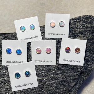 5mm Fire Opal Stud Earrings/Tiny Post Earring/Small Earring/Sterling Silver Fire Opal Post Earring/Helix/Tragus/Cartilage/Handmade/For Her