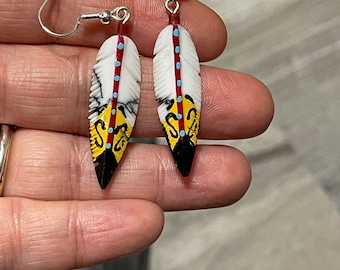 Bone Feather Earrings,Western Earrings,long Drop Earrings, White Dangle Drop Earrings. Painted Feather Earrings/Southwestern Jewelry