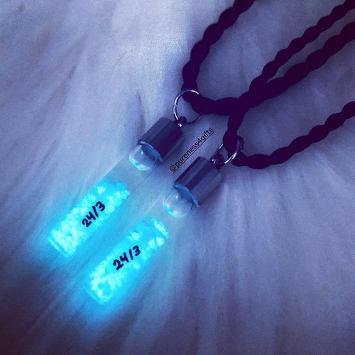 With Teal Flower Best Necklace Name On Rice Jewelry Personalizable Sizeable With Teal Flower Best Necklace Name On Rice Jewelry Personalizable Sizeable
