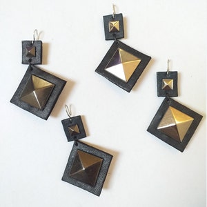 Boucles d&#39;oreilles en cuir véritable faites à la main. Accessoires de mode. Cadeau d&#39;anniversaire, Noël, fête des mères, Saint-Valentin, etc.