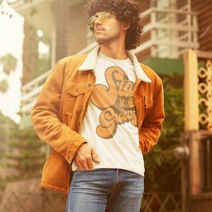 Stay Groovy Baby 70s Inspired Graphic Tee - Retro Disco TShirt -70&#39;s Hippie TShirt