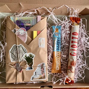 Blind Date with a Book Abonnement | Buch Kalender | Newsletter | Bookish Gifts | Penpal | Self Care Set | Giftbox | Dark Academia | Booktok